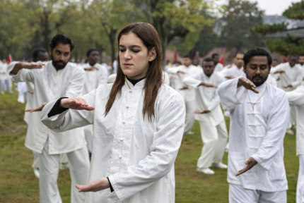 世界首个武术国际日诞生 武当太极惊艳世界